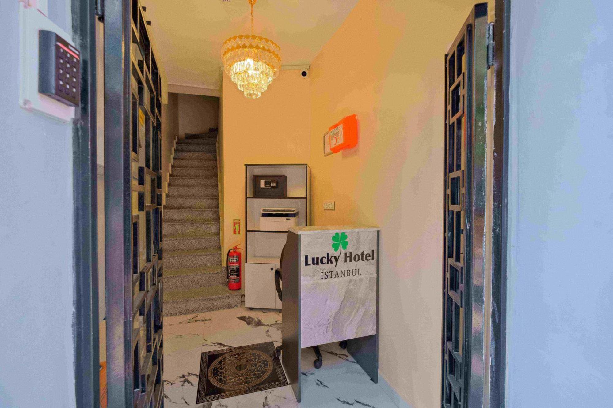 Lucky Hotel Istanbul Exterior photo
